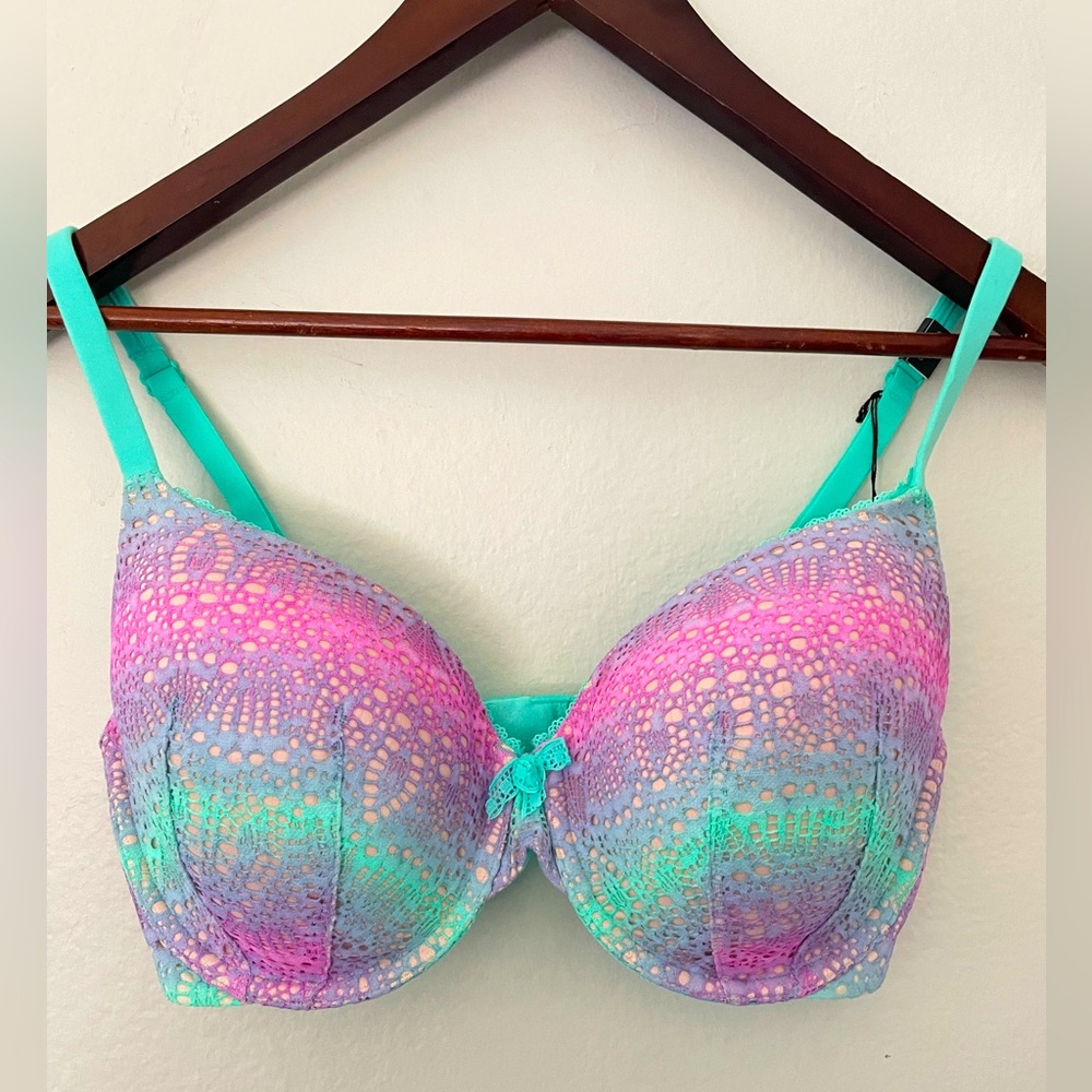 Victoria’s Secret Body by Victoria Perfect Coverage Bra-Size 34DD NWT
